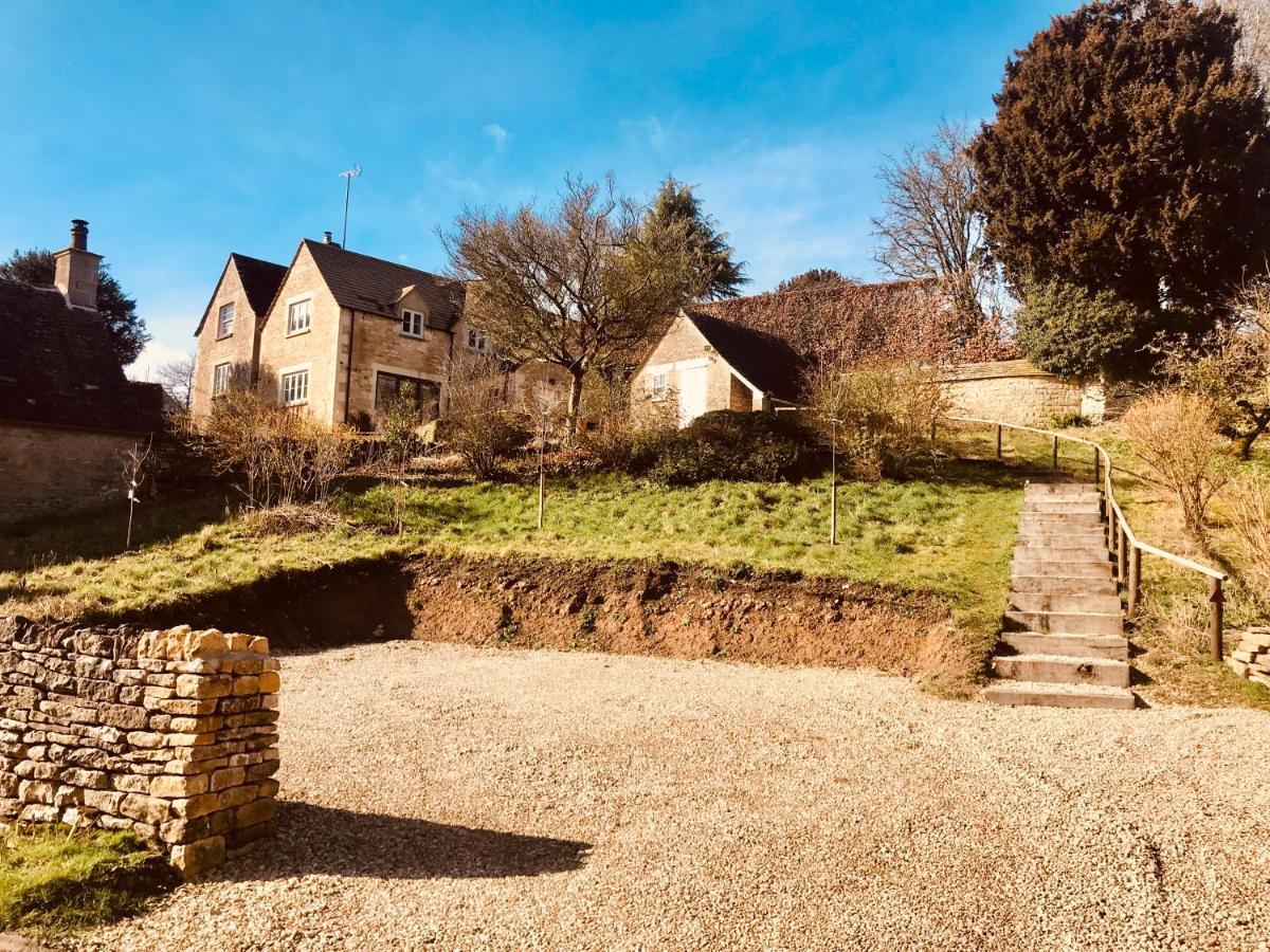 The Old Post Office Studio Apartment In A Beautiful Cotswold Village Cirencester Exterior foto
